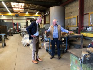 Landtagsabgeordneter Plett zu Besuch in Klein Blumenhagen bei Philipp GmbH